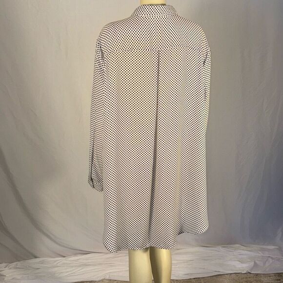 Como Blu Black and White Polka Dot Long Sleeve Chiffon Button Down Shirt Size 3X - Picture 7 of 12